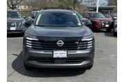 $27487 : Nissan Kicks 2026 AWD SR 4dr thumbnail