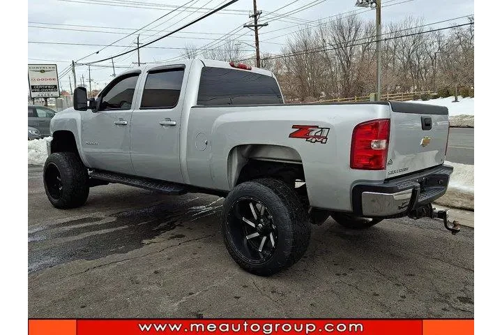 $18902 : Chevrolet Silverado 2500HD 2 image 3