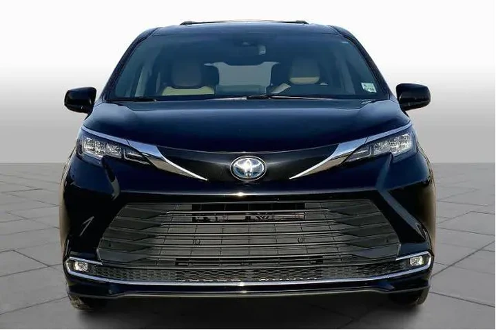 $31676 : Toyota Sienna 2022 XLE 8-Pas image 4