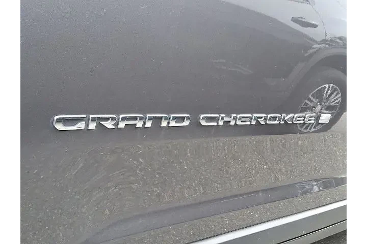 $27639 : Jeep Grand Cherokee L 2023 4 image 7