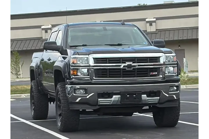 $9900 : 2015 Silverado 1500 LT Z71 4x4 image 2