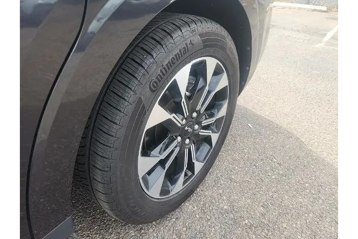 $32991 : Kia Carnival 2023 EX 4dr Min image 8