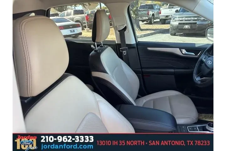 $17338 : Ford Escape 2021 SEL 4dr SUV image 4