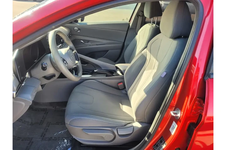 $9488 : Hyundai ELANTRA 2021 SEL 4dr image 9