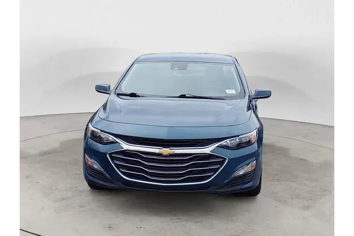 $21588 : Chevrolet Malibu 2024 LT 4dr image 8