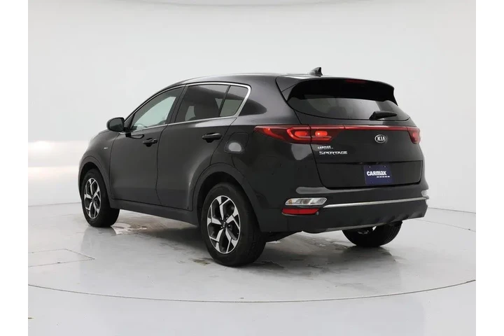 $17998 : Kia Sportage 2020 AWD LX 4dr image 2
