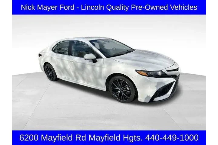 $21071 : Toyota Camry 2023 SE 4dr Sed image 1