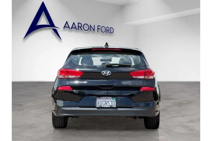 $13213 : Hyundai ELANTRA GT 2020 4dr image 5
