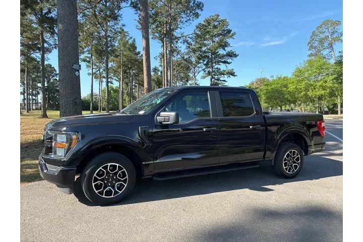 $21420 : Ford F-150 2023 4x2 XL 4dr S image 6