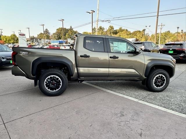 $54100 : 2024 Tacoma TRD Off-Road image 6