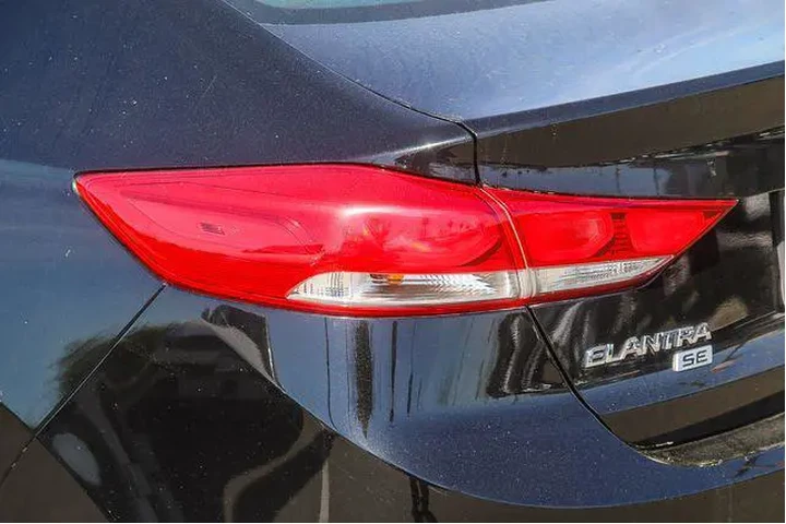 $15991 : Hyundai ELANTRA 2018 SE 4dr image 10