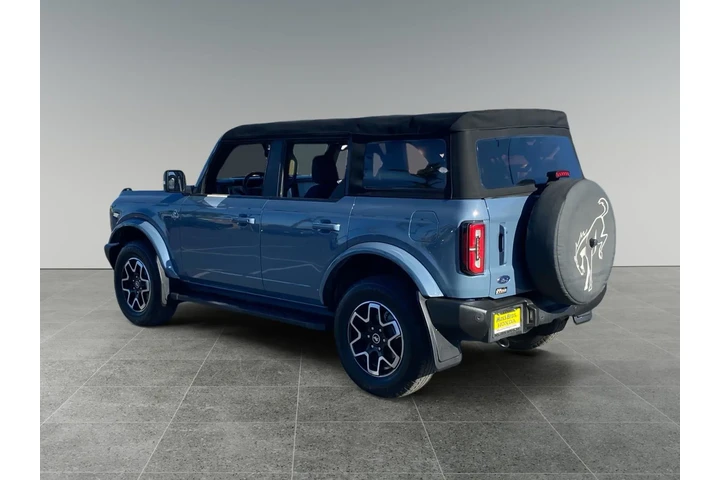 $39524 : Ford Bronco 2023 4x4 Black D image 3