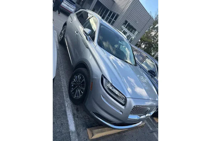 $27590 : Lincoln Nautilus 2023 AWD St image 2