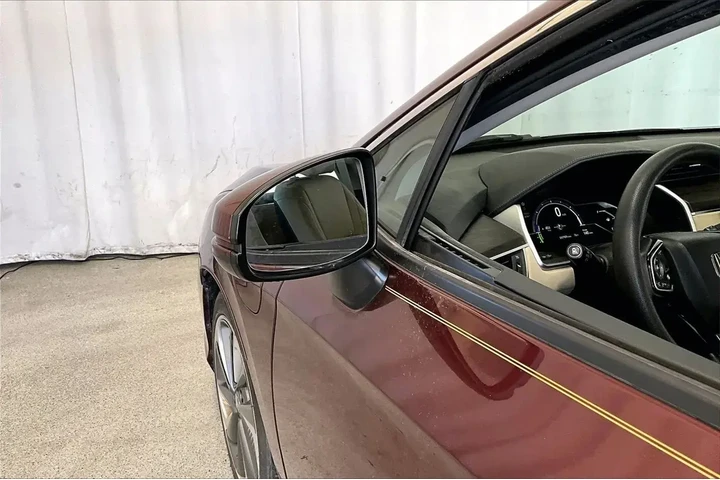 $17351 : Honda Clarity Plug-In Hybrid image 10