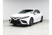 $26998 : Toyota Camry 2023 SE 4dr Sed thumbnail