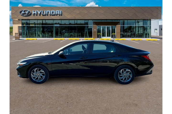 $23000 : Hyundai ELANTRA Hybrid 2025 image 3