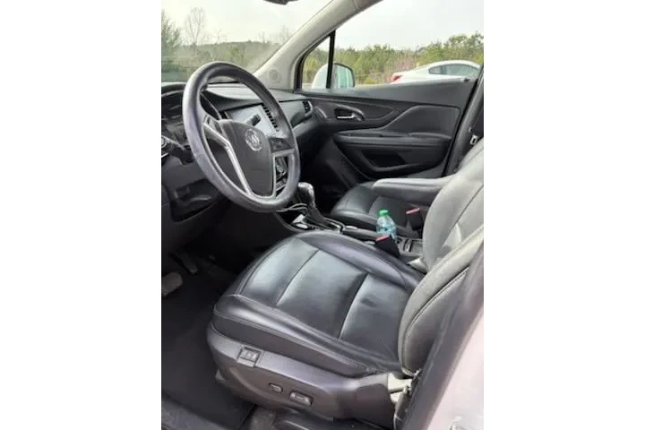 $9850 : Buick Encore 2017 Essence 4d image 5