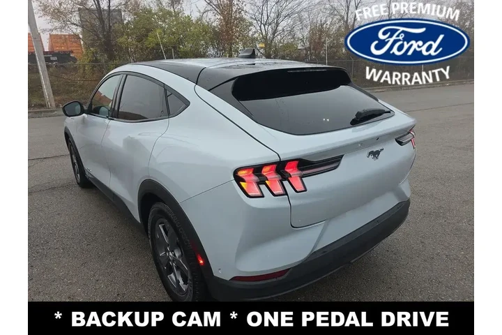 $18999 : Ford Mustang Mach-E 2023 Sel image 8