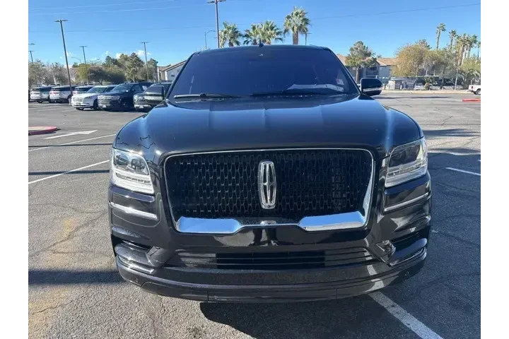 $38989 : Lincoln Navigator L 2020 4x4 image 2