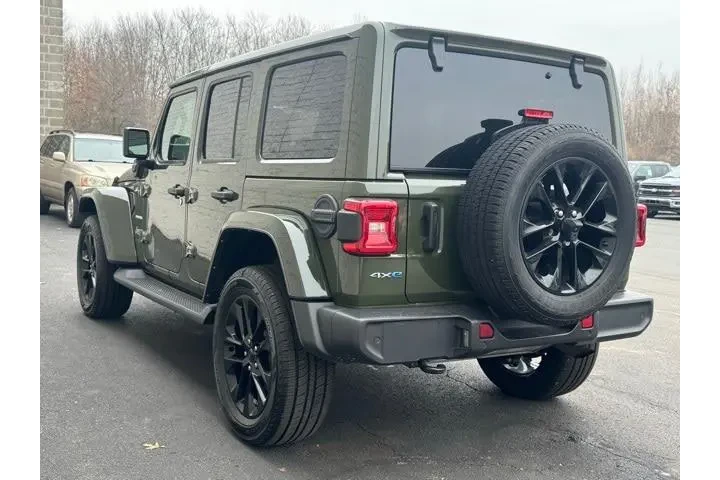 $24494 : Jeep Wrangler Unlimited 2021 image 6