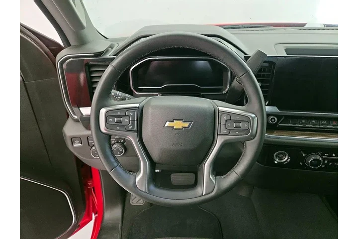 $37998 : Chevrolet Silverado 1500 202 image 10