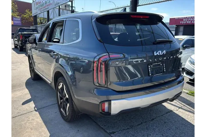 $30490 : Kia Telluride 2023 AWD EX X- image 4