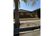 $3300 : CASA DE 3 RECS. 2 BAÑOS thumbnail