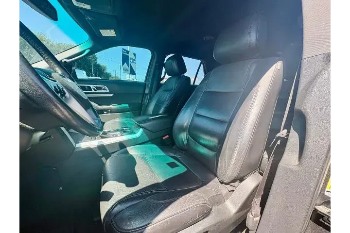 $10473 : Ford Explorer 2015 XLT 4dr S image 10