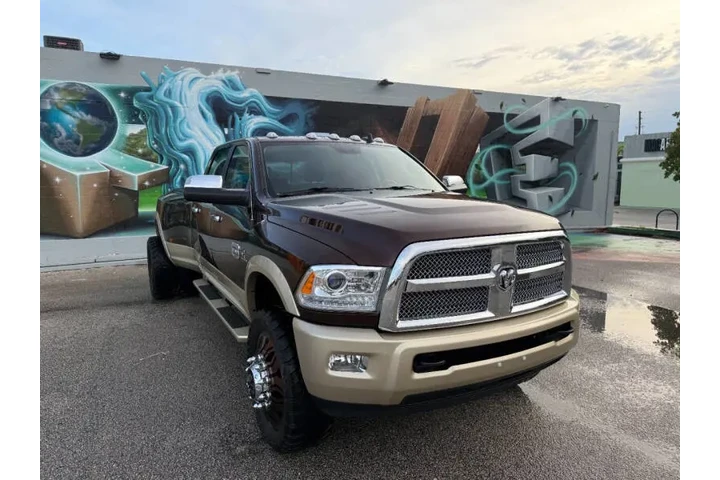 $74995 : 2014 RAM 3500 Laramie Longhorn image 5