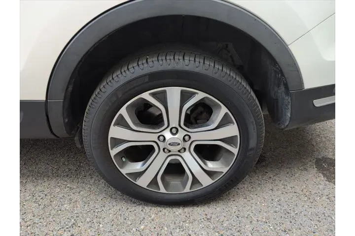 $22495 : Ford Explorer 2018 AWD Plati image 6