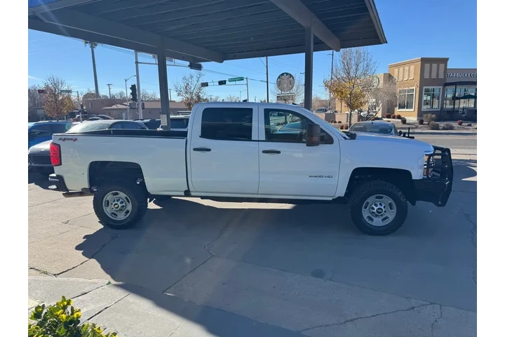 2017 Silverado 2500HD Work Tr image 4