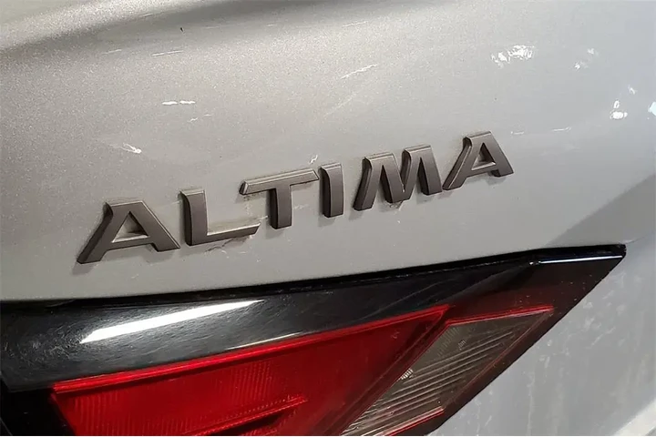 $21495 : Nissan Altima 2024 2.5 SR 4d image 8