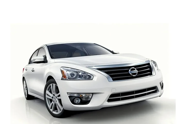 $2590 : Nissan Altima 2014 2.5 SV 4d image 1