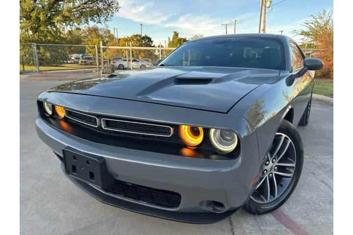 $19999 : 2019 DODGE CHALLENGERSXT COUP image 4