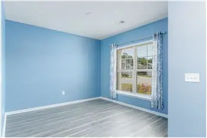 $2600 : Rental property with 4 bedro image 3