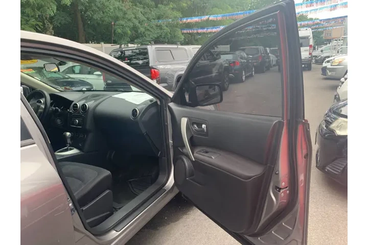 $7499 : 2015 Rogue Select S image 5