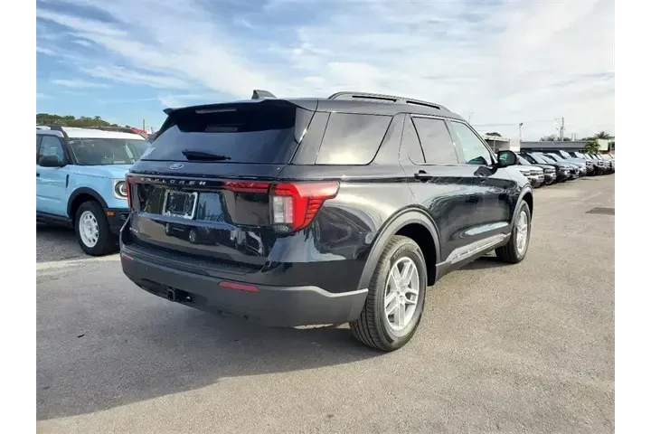 $30991 : Ford Explorer 2025 Active 4d image 4
