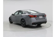 $22998 : Nissan Altima 2023 2.5 SR 4d thumbnail