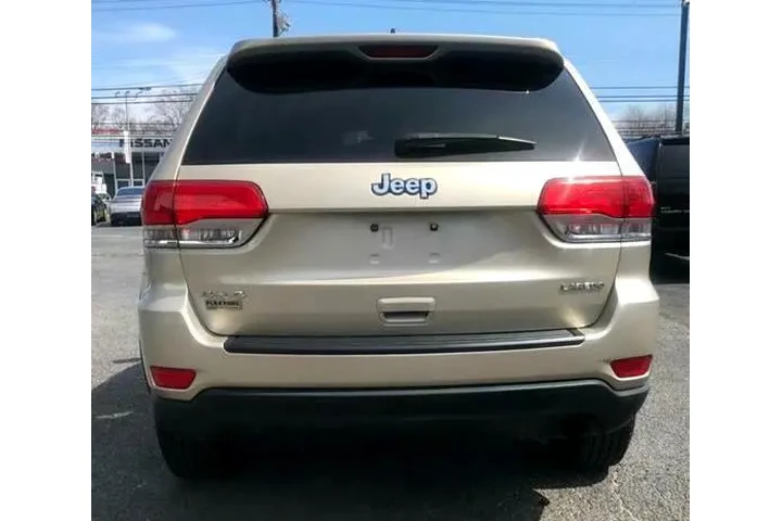 $9999 : 2014 Grand Cherokee image 3