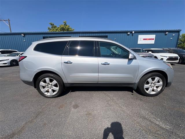 $14488 : 2016 Traverse LT, LOW MILES, image 6