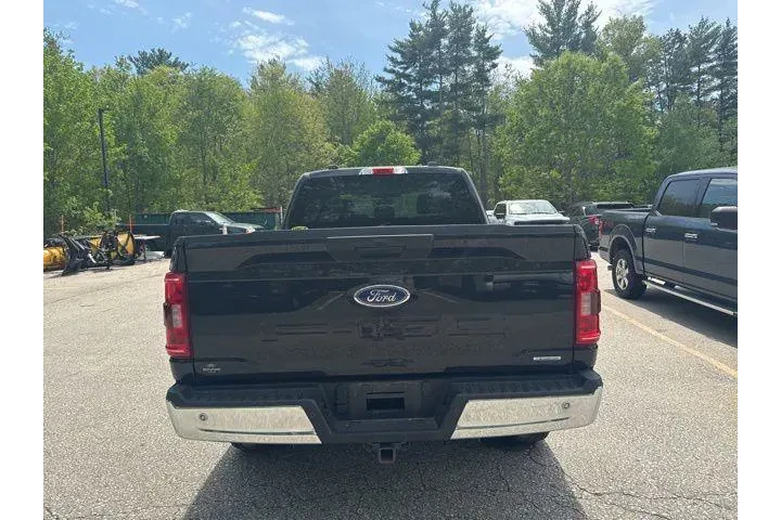 $37658 : Ford F-150 2022 4x4 XL 4dr S image 5