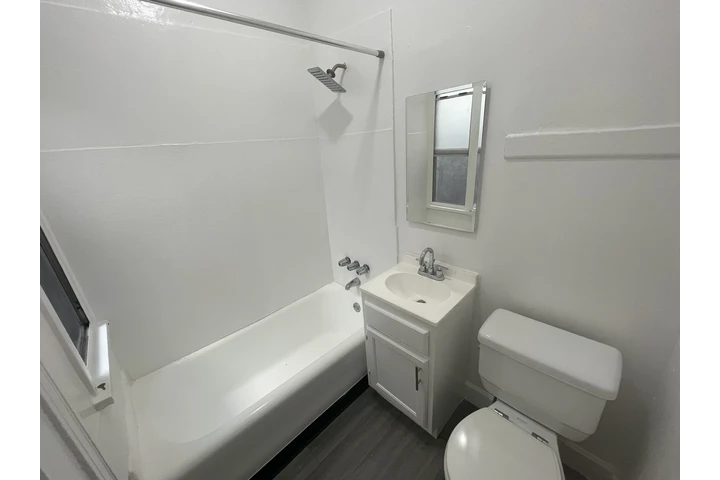 $1495 : Studio en Renta image 7