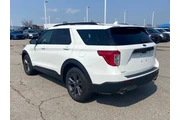 $38850 : Ford Explorer 2023 AWD XLT 4 thumbnail