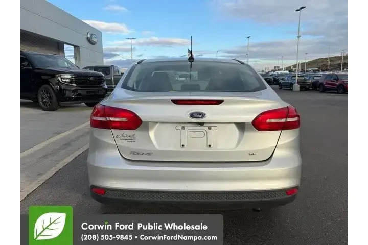 $8980 : Ford Focus 2018 SE 4dr Sedan image 7