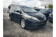 $11990 : Toyota Sienna 2015 LE 7-Pass thumbnail