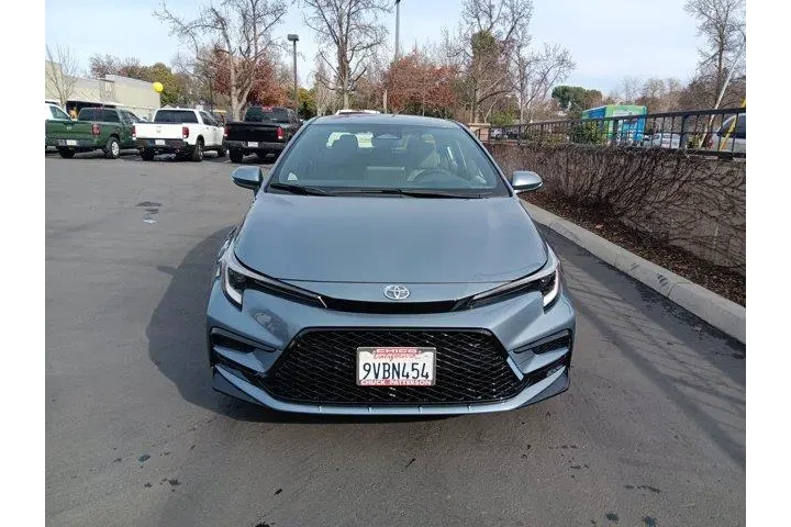 $27614 : Toyota Corolla Hybrid 2026 S image 2