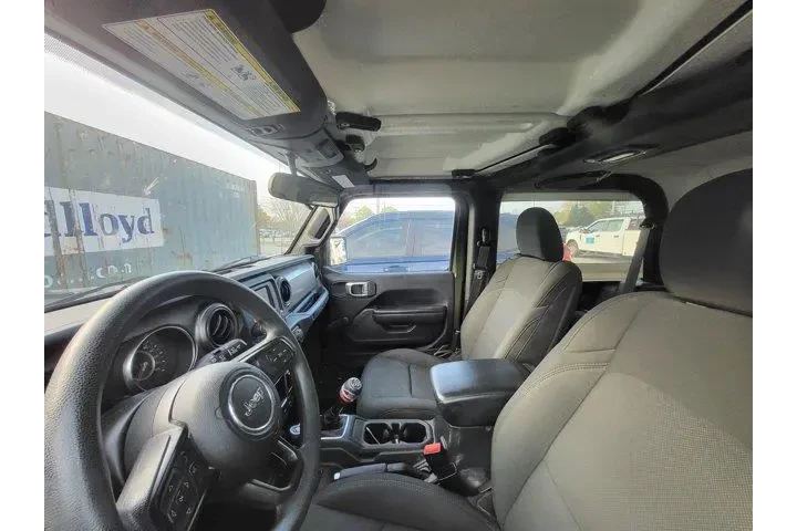 $23471 : Jeep Wrangler 2020 4x4 Sport image 10