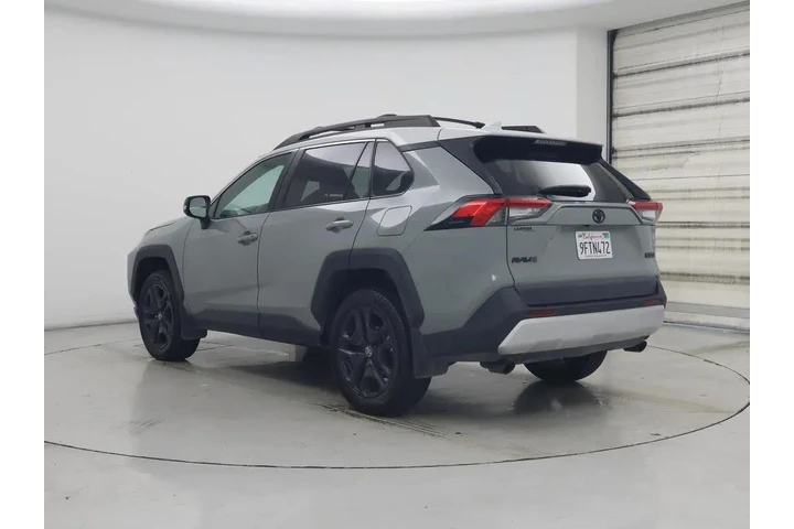 $30998 : Toyota RAV4 2023 AWD Adventu image 2