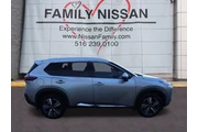 $29009 : Nissan Rogue 2023 AWD Platin thumbnail