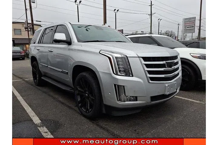 $39871 : Cadillac Escalade 2020 4x4 L image 3